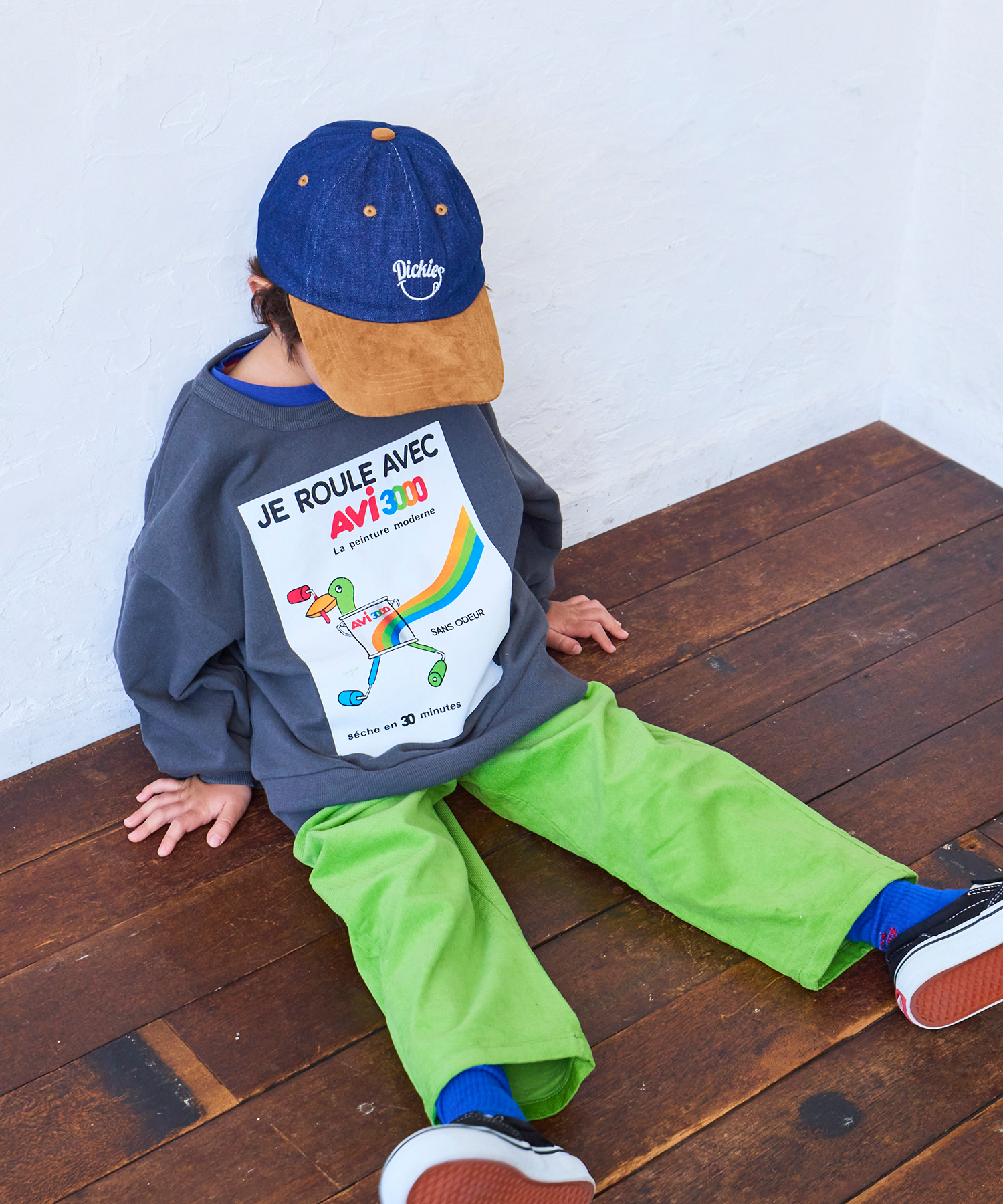 LOOK 03