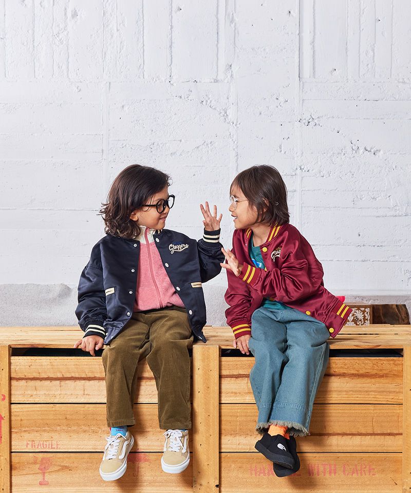 新品【】オリジナルス　パイル　トラックジャケット パイルトラックジャケット ｜ アウター・ジャケット ｜ 子供服の