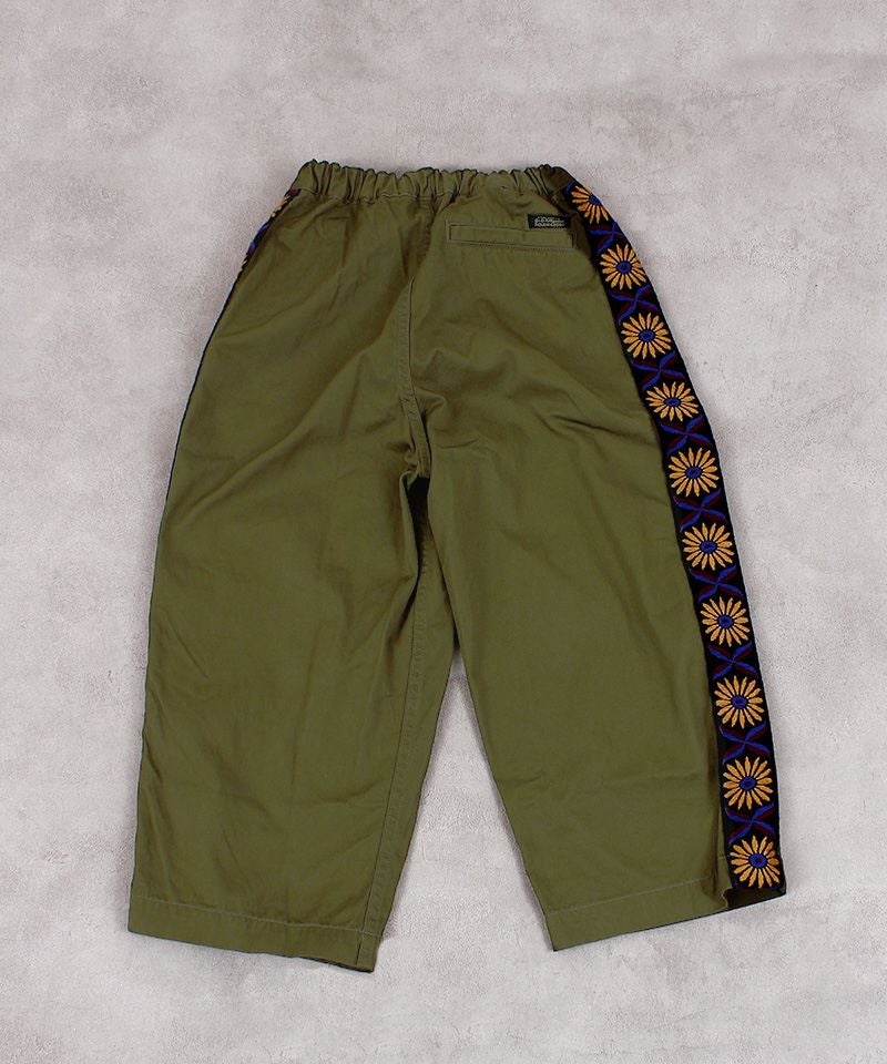 GO TO HOLLYWOOD】コンパクトチノ タック イージー PN ｜ ボトムス