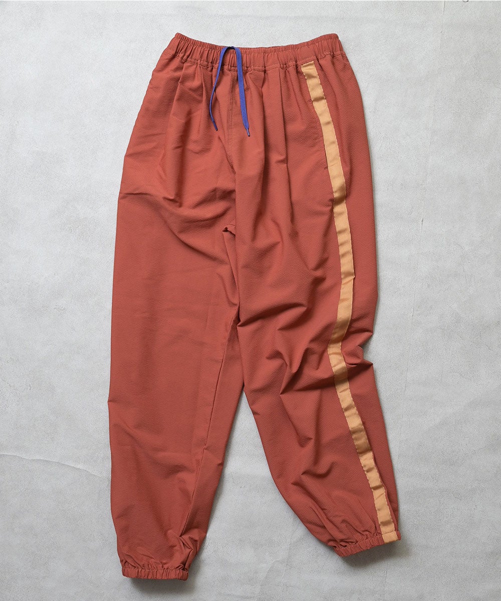 000000010527-05.jpg?size=l&w=