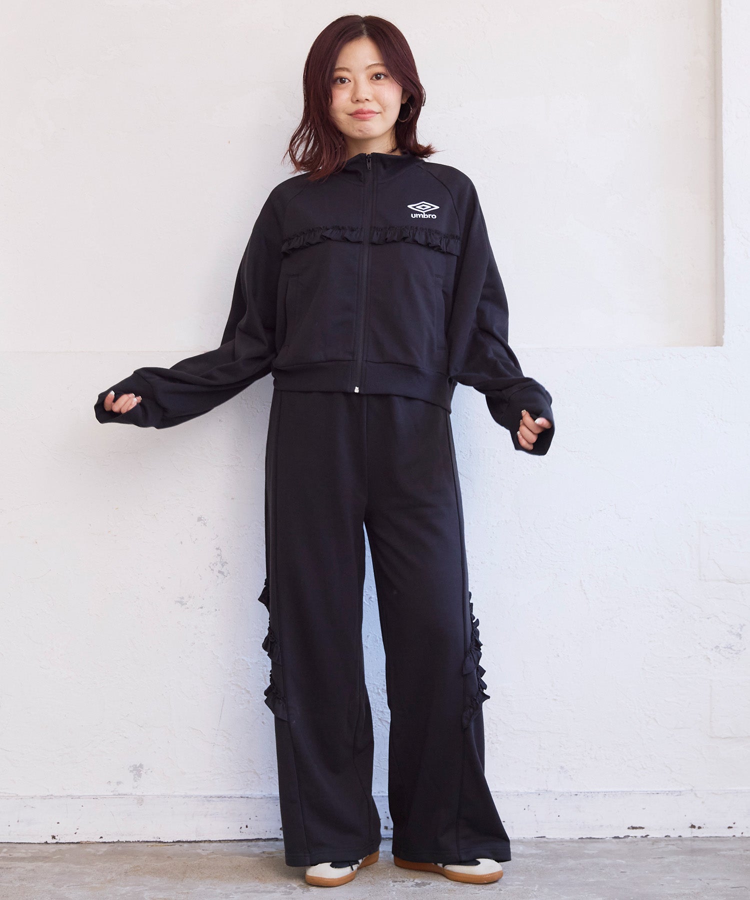 Umbro】【別注】 裏毛フリルパンツ/大人サイズ ｜ ボトムス ｜ 子供服