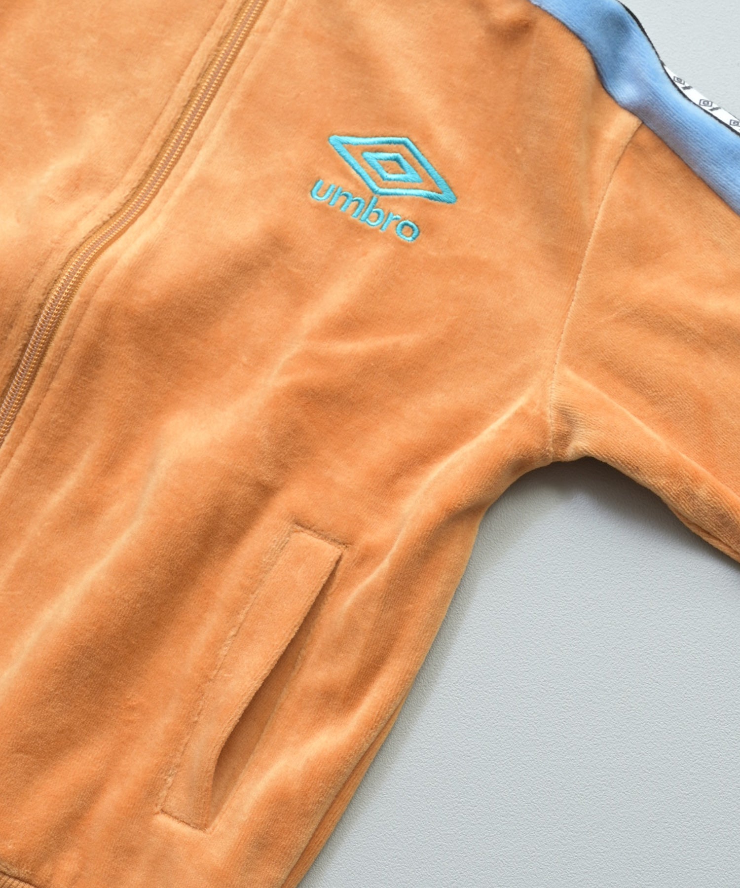 Umbro】【別注 】ベロアジャケット/130-150cm ｜ アウター